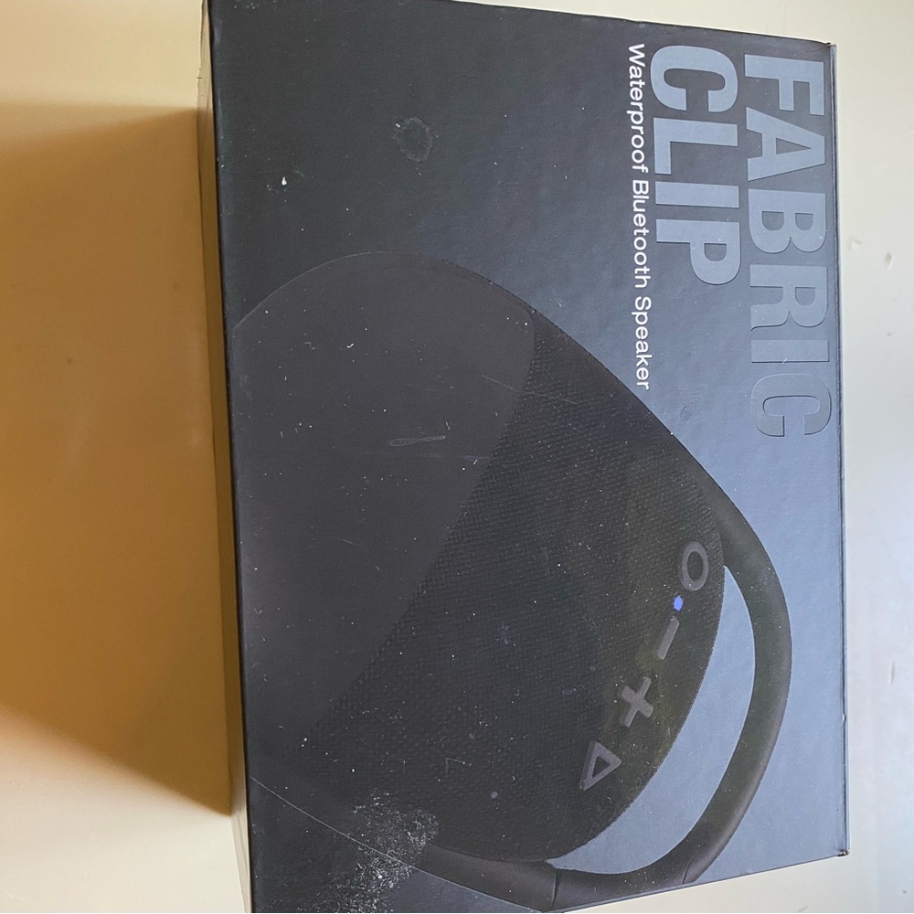 Fabric Clip Black Waterproof Bluetooth Speaker